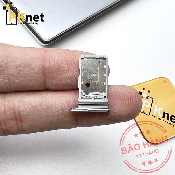 Khay sim S21 Ultra được thiết kế theo tiêu chuẩn của Samsung